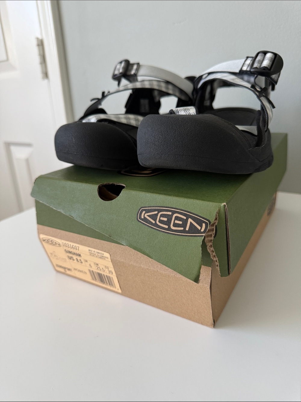 Keen Zerraport ll - Black Gingham US W 8.5 - Picture 10 of 12